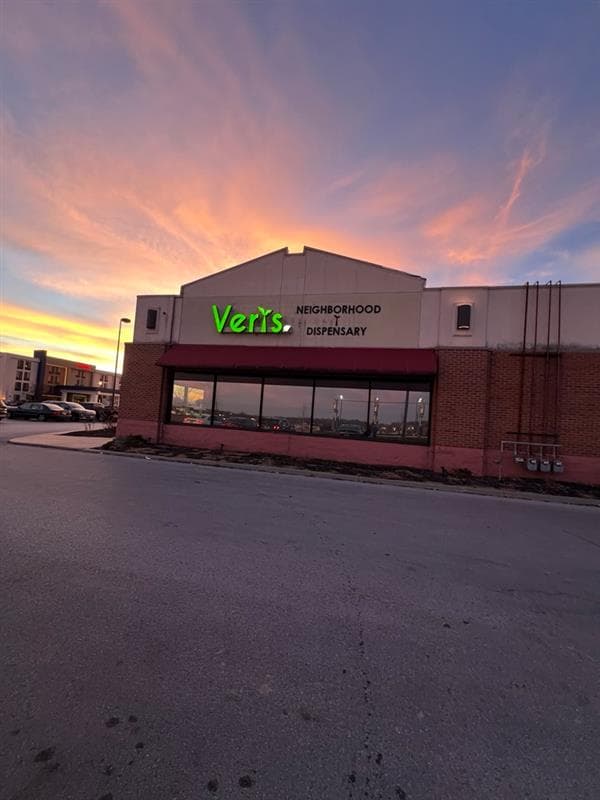 Besame Wellness; Besame Wellness Dispensary; Verts; Verts Dispensary; Verts Neighborhood Dispensary