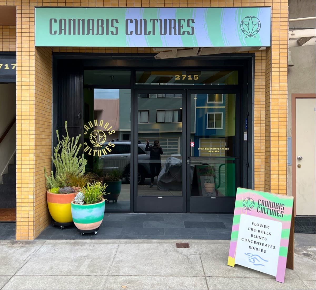 Cannabis Cultures [Equity Retailer]