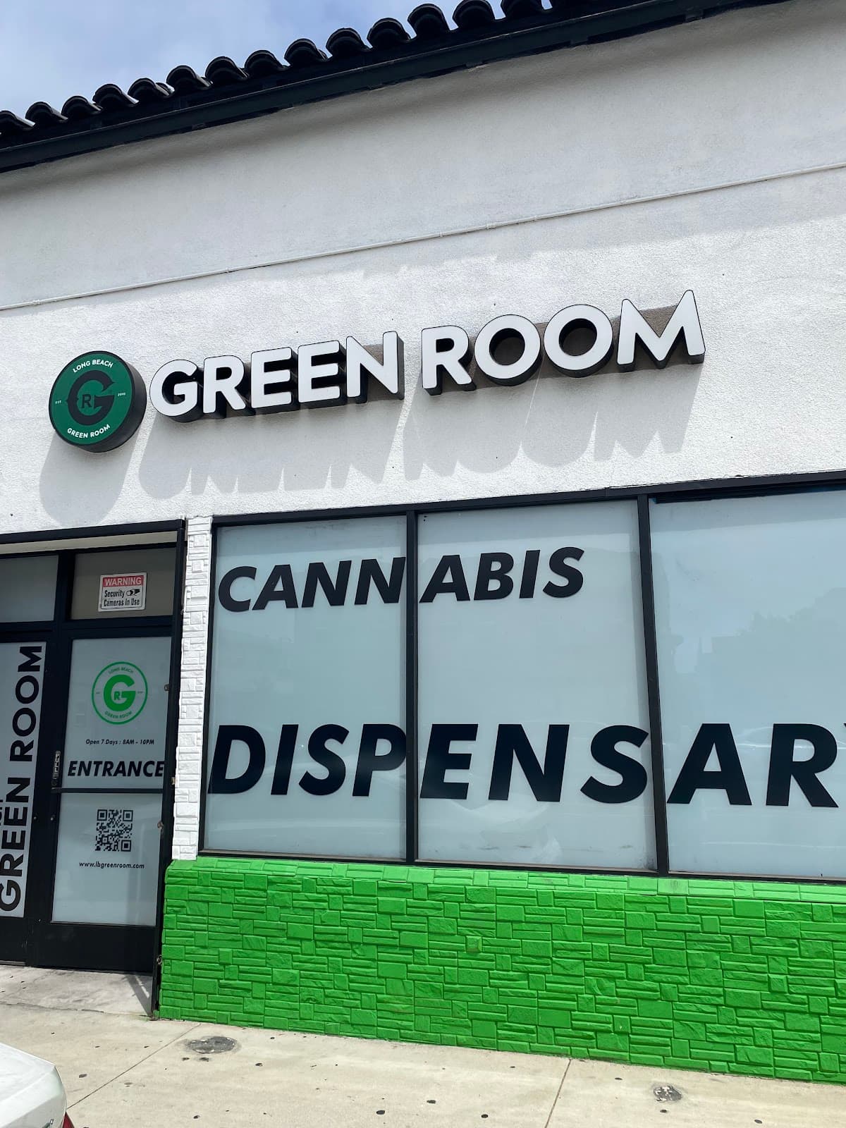 L B Green Room