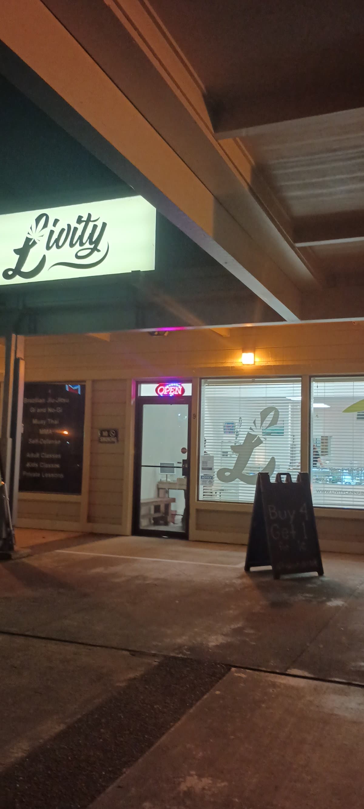 Livity [Equity Retailer]