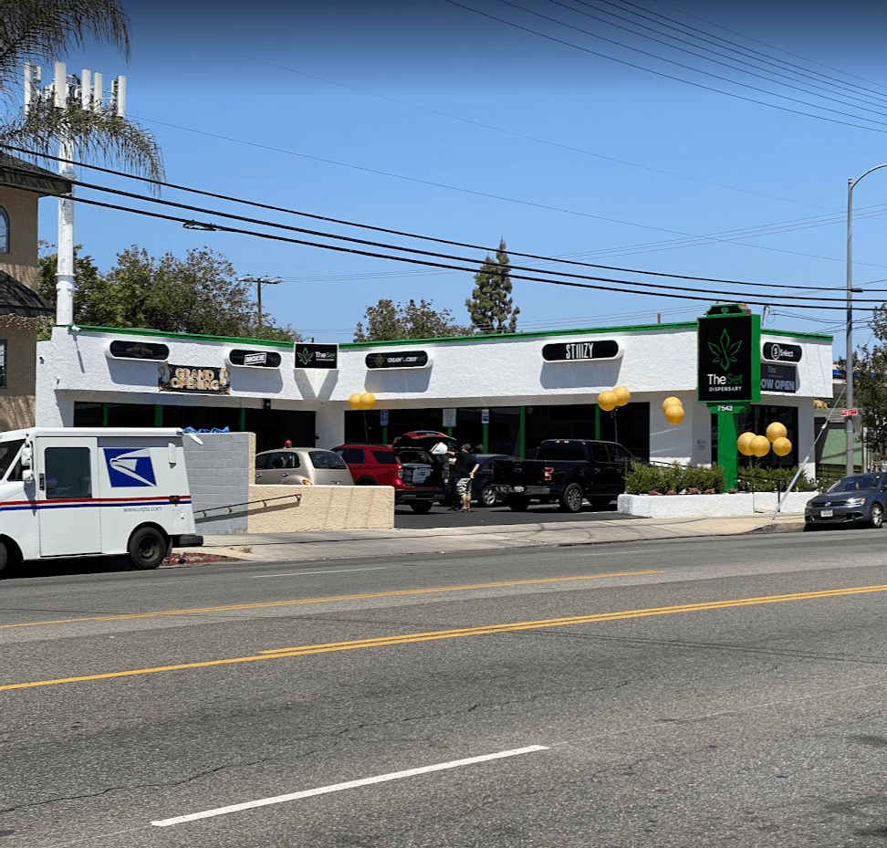 Off The Charts Reseda [Equity Retailer]